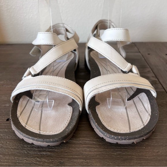 Teva Cabrillo Leather Crossover Sandal for Women Ivory Color Size 9 - Picture 4 of 15